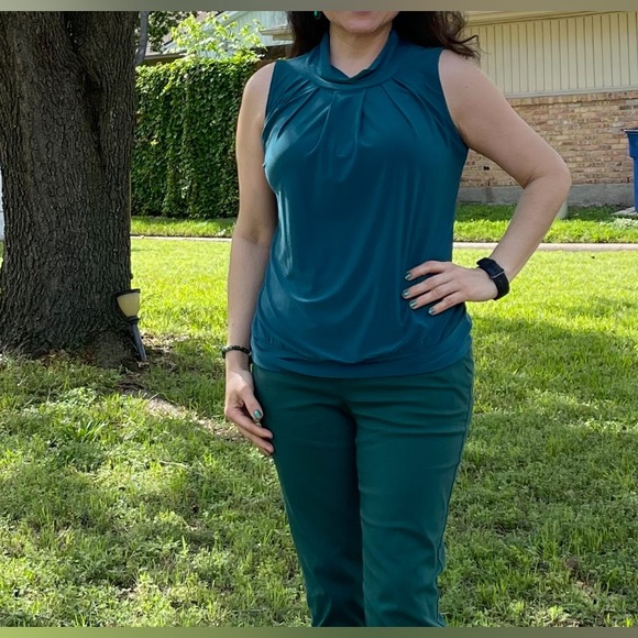 PerSeption Concept Tops - PerSeption Concept/ solid Green/ Sleeveless Blouse/ Size S